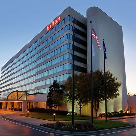 Hilton Greenville Bagian luar foto
